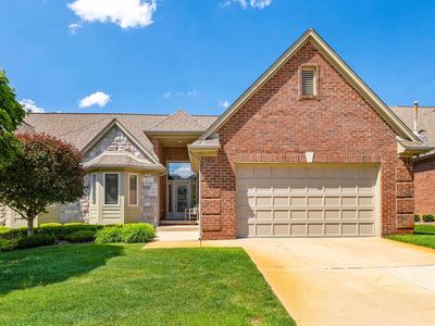 6211 Dana Rose Dr #8, Washington, MI, 48094