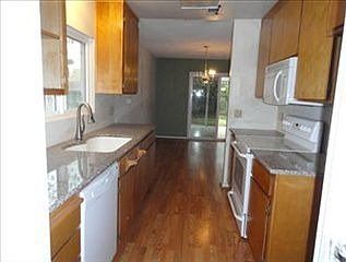 2nd image of 639 Fern Dell Ln