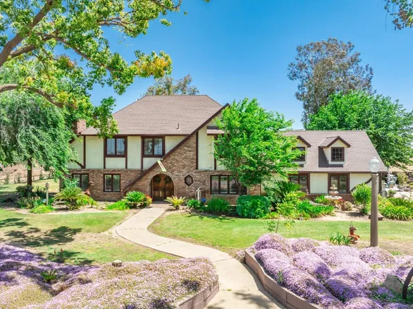 7715 20th Ave, Lemoore, CA 93245