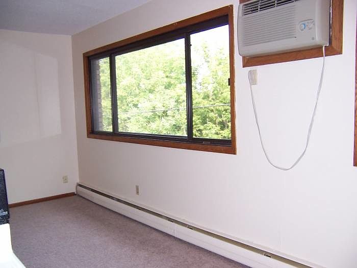 2nd image of 730 10th St NW APT 10