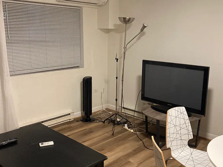 1800 Jefferson Park Ave #53 — Photo 3
