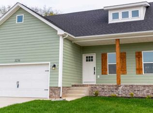 3236 S Oaks St, Bowling Green, KY 42101