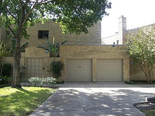 1st image of 1812 LA SOMBRA DR #1812