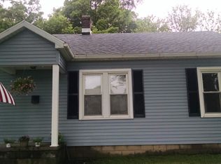 105 NE 11th St, Washington, IN 47501