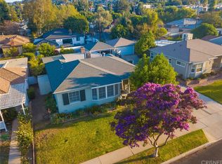 16834 Weddington St, Encino, CA 91436