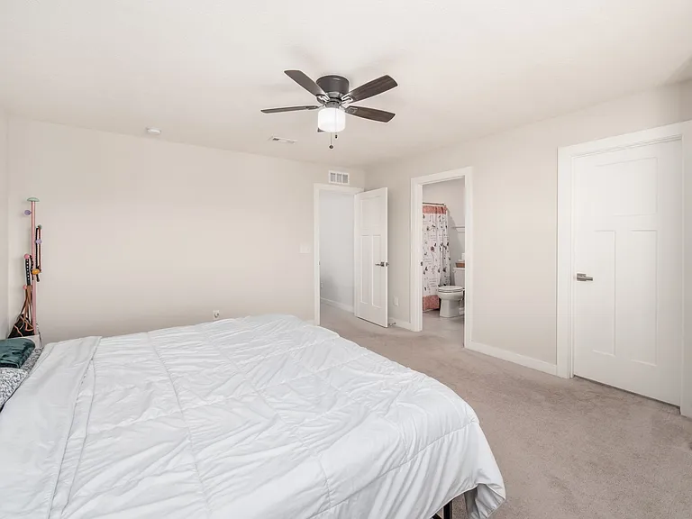 589 Melick Dr #1 — Photo 38