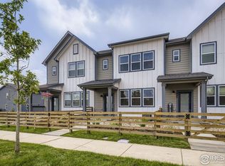 740 Nob Hill Ln, Fort Collins, CO 80524