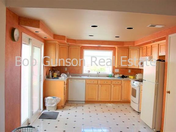 4th image of 2786 Barcelona Cir