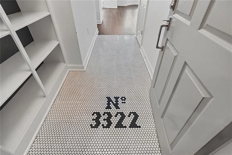 2 bed, 3.0 bath, 1758 sqft, $3,500 — Photo 2