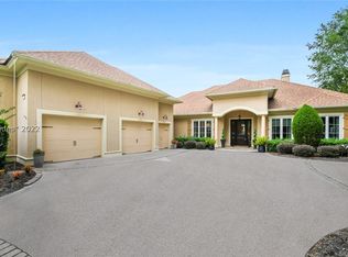 4 Caravelle Ct, Bluffton, SC 29909