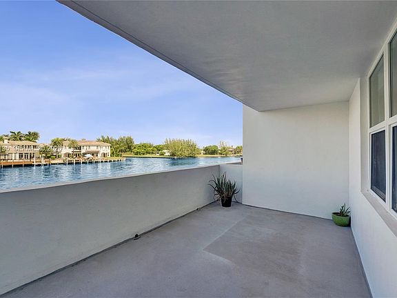 4th image of 1400 S Ocean Dr APT 205
