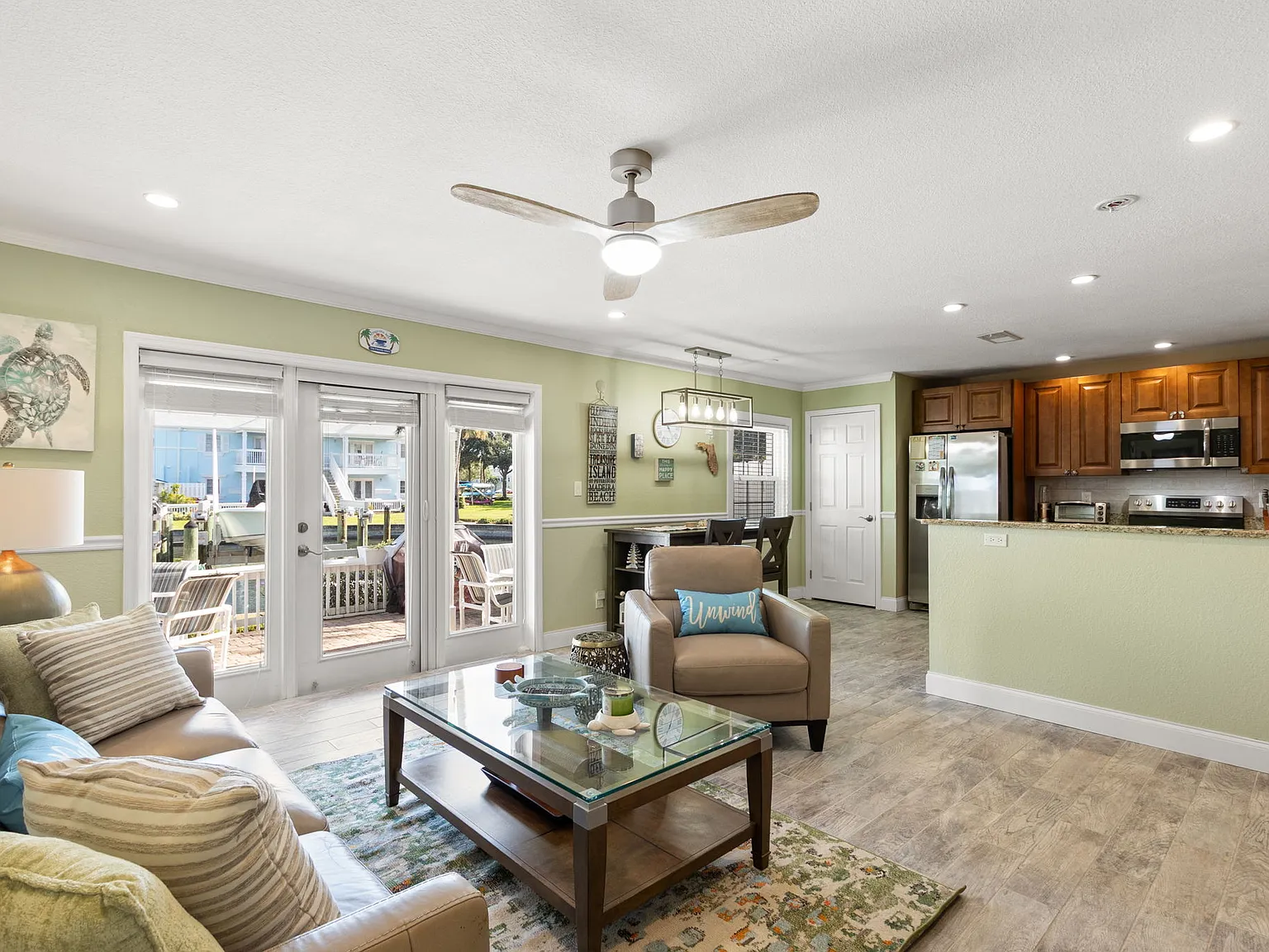 2 bed, 825 sqft, $2,450 — Photo 4