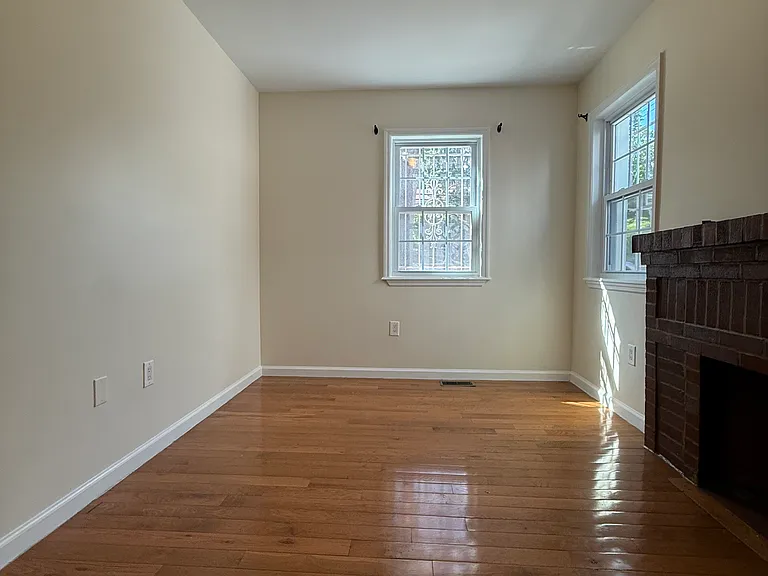 19710 Foothill Ave #1 — Photo 14