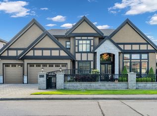 8371 Fairhurst Rd, Richmond, BC V7C 1Y7