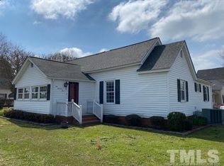 101 W F St, Erwin, NC 28339