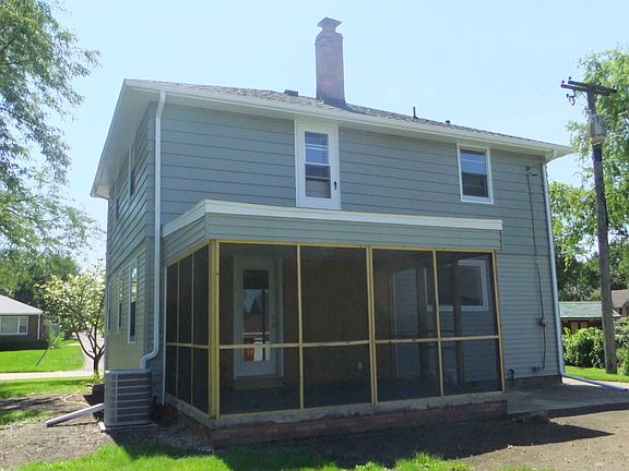 2nd image of 113 E Jennings Ave
