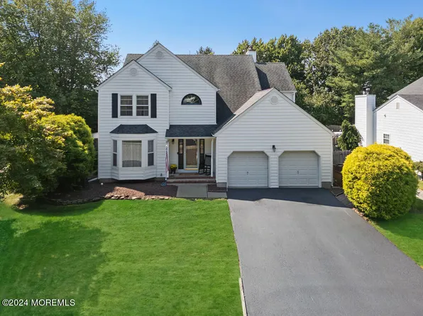 51 Brady Road, Shrewsbury Boro, NJ 07702
