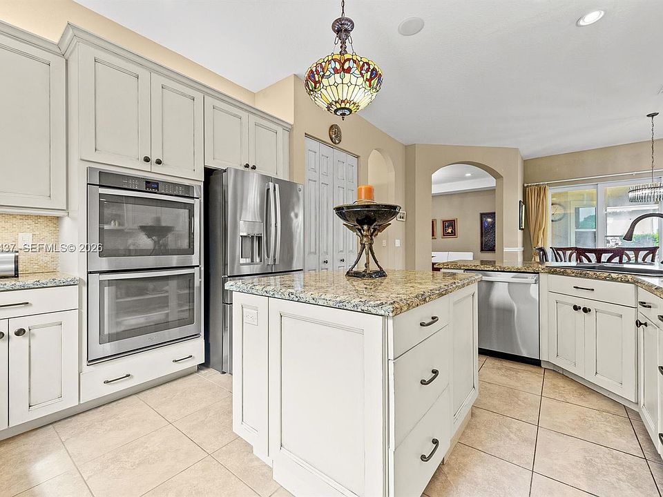 1st image of 11931 SW Aventino Dr