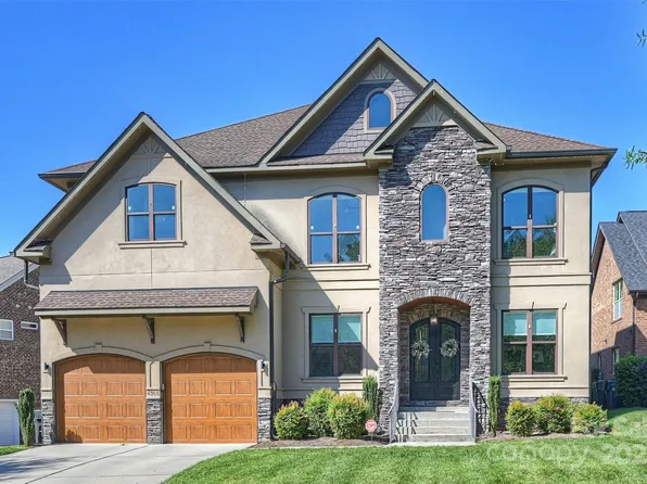 4305 Jasmin May Dr, Charlotte, NC 28226
