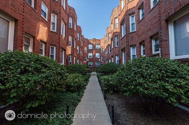 1st image of 1342 W Argyle St APT 1N