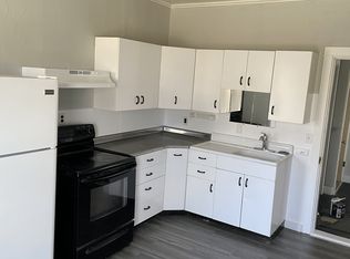 590 S Main St APT 1, Brewer, ME 04412