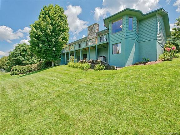 4th image of 155 Orchard Dr