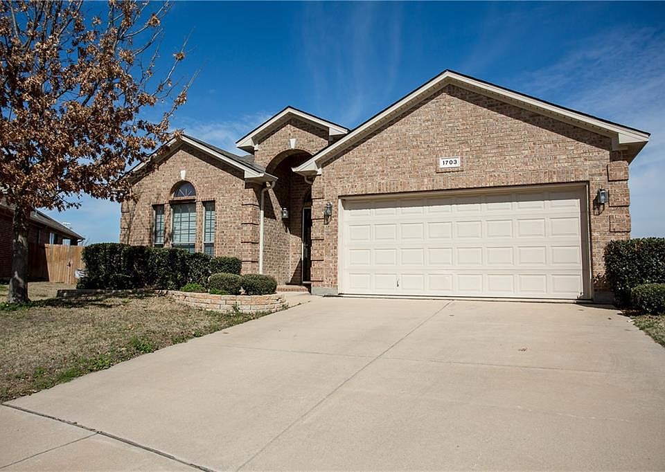 1st image of 1703 Wild Deer Way