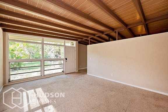 2nd image of 1840 Maple Ave