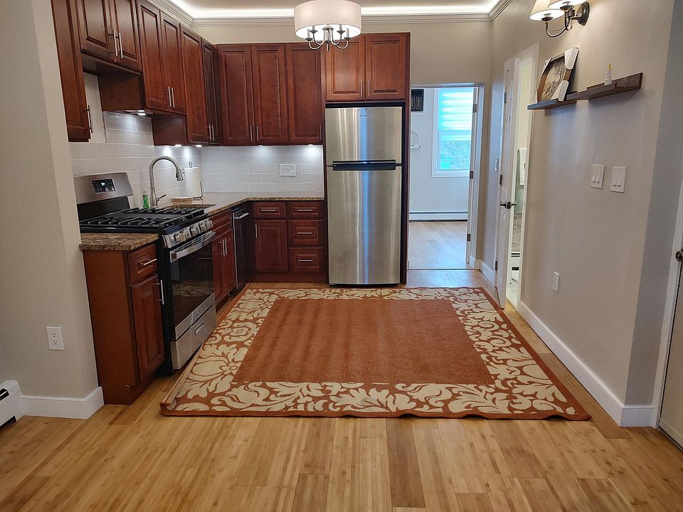 1st image of 169 Malcolm Ave #2L