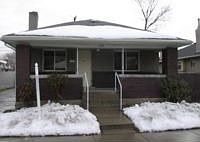 1st image of 128 Hampton Ave