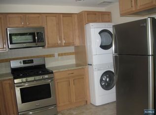 450 Washington Ave FLOOR 2, Dumont, NJ 07628