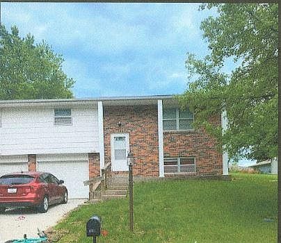 1st image of 1302 S Roseta Ave