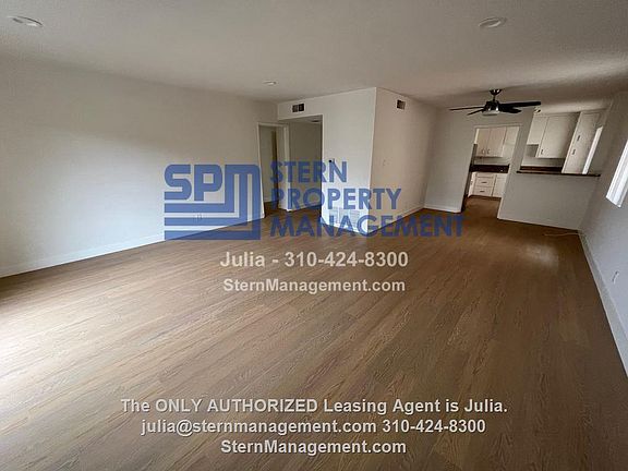 3rd image of 930 S Wooster St APT 2