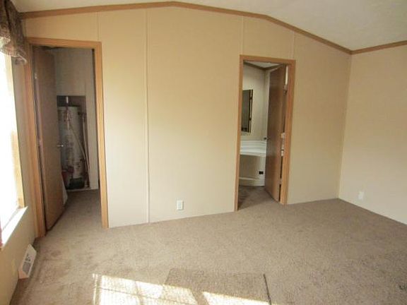 2nd image of 6520 Linda Ln