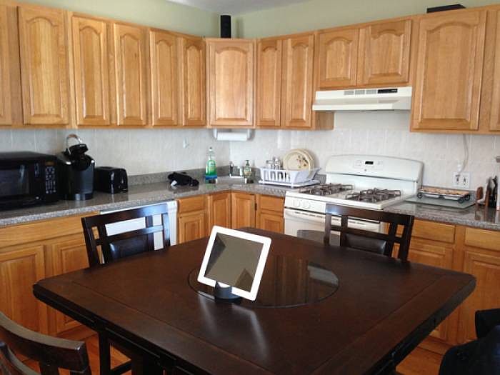 Eat In Kitchen