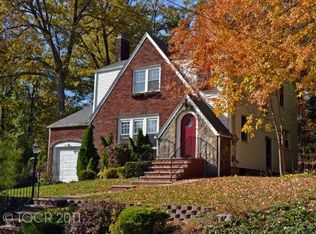 472 Upper Blvd, Ridgewood, NJ 07450