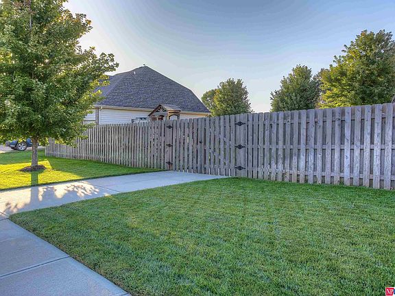 4th image of 6301 S 197th Cir