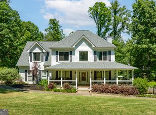 5910 Nachoochee Trl, Flowery Branch, GA 30542