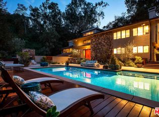 12048 Iredell St, Studio City, CA 91604