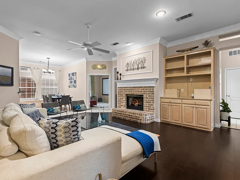 3513 Sandy Trail Ln — Photo 12