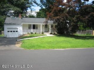 29 N Ridge Rd, Old Greenwich, CT 06870