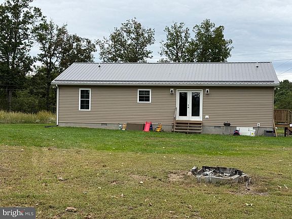 5th image of 38 Prosperity Ln