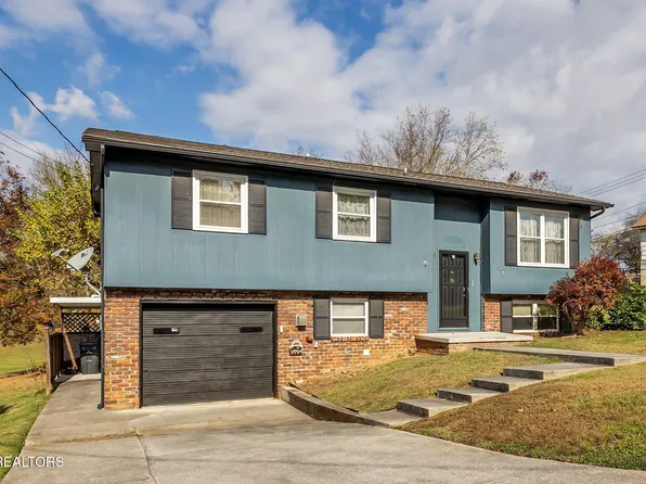 4305 W Scarlett Ln, Knoxville, TN 37920