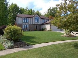16555 Pepperwood Ct #35, Strongsville, OH