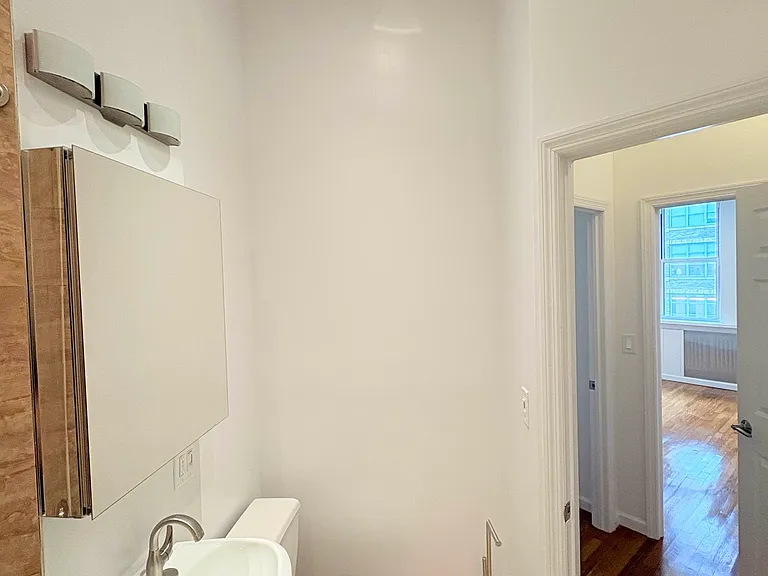 80 Varick St #8D — Photo 9