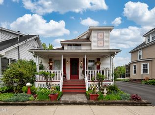 321 Glen Ave, Glenville, NY 12302