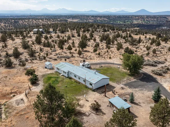 14730 SW Park Ln, Culver, OR 97734