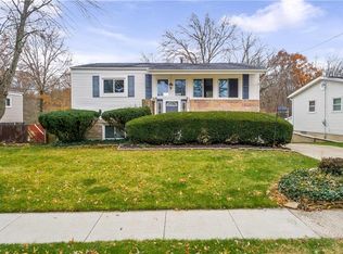 1294 Carnegie Ave, Akron, OH