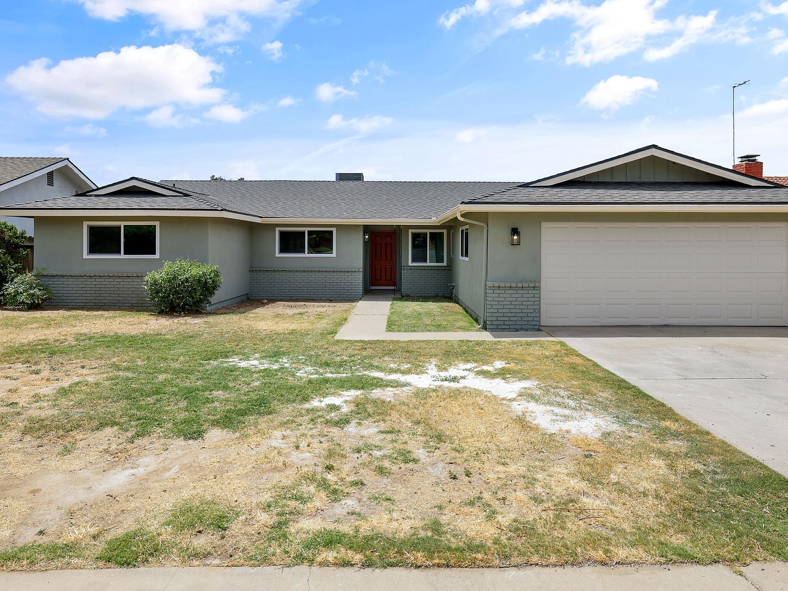 1095 Douglas Street, Porterville, CA 93257 Zillow