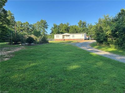 1130 Sandy Ln, Sandy Ridge, NC, 27046